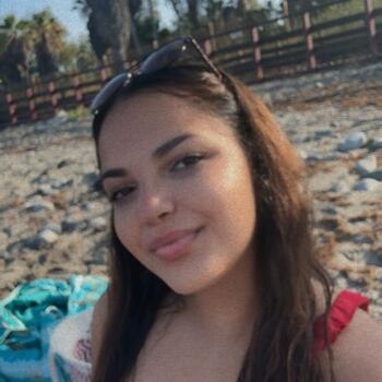 Nanny in Marbella: Samia