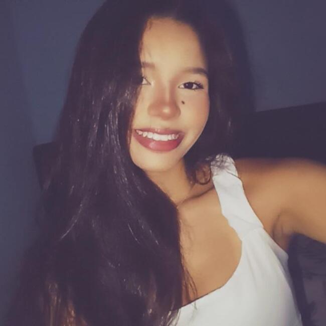 Babysitter in Fortaleza: Tauany