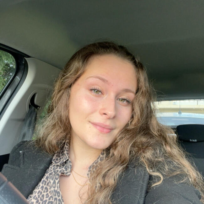 Babysitter in Mayenne: Alice