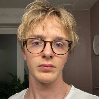 Babysitter in Thalwil: Nino Christian