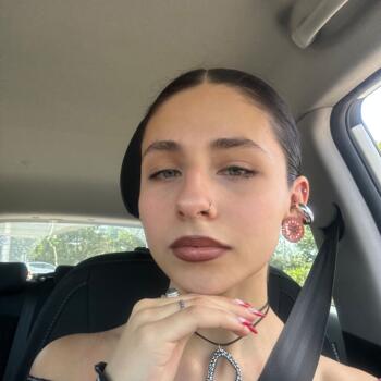 Babysitter a Orte: Yasmin Sima