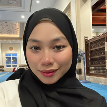 Pengasuh di Kuala Lumpur: Nur Izati