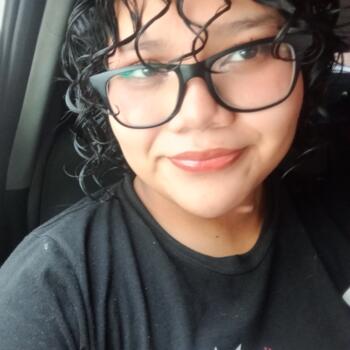 Babysitter in San Jacinto: Montserrat Córdova