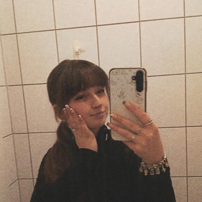 Babysitter in Schlotheim: Mirja