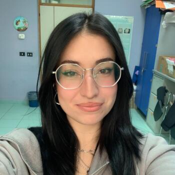 Babysitter in Messina: Valeria