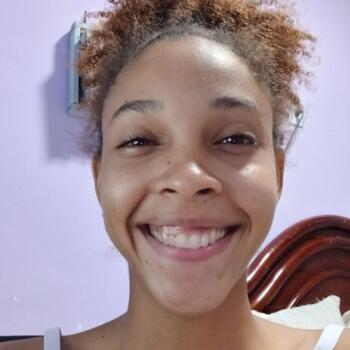 Babysitter Magé: Dhyennifer