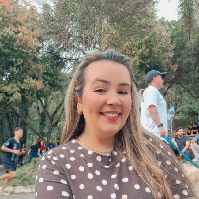 Babysitter in Caxias do Sul: Eduarda