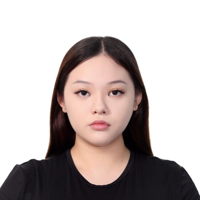 Babysitter in Singapore Island: Phoebe