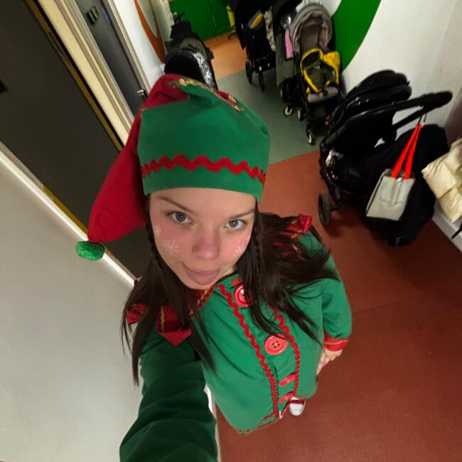 Babysitter in Thetford: Tia