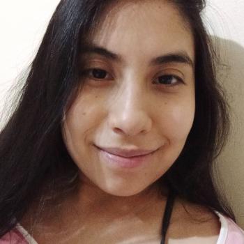 Babysitting Jobs in Arequipa: babysitting job Daniela
