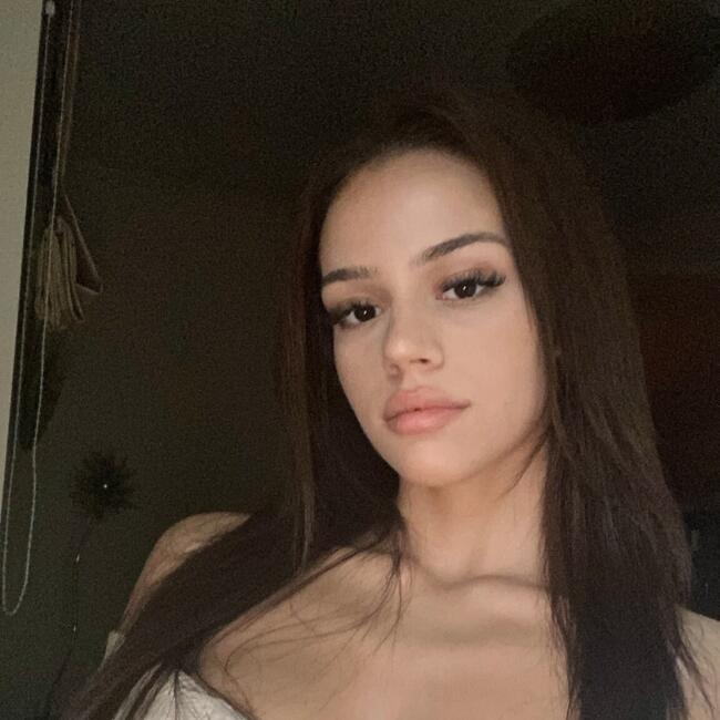 Babysitter στην περιοχή Βούλα: Maria