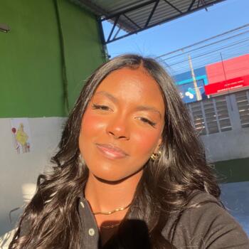 Babysitter Parnamirim: Manuela