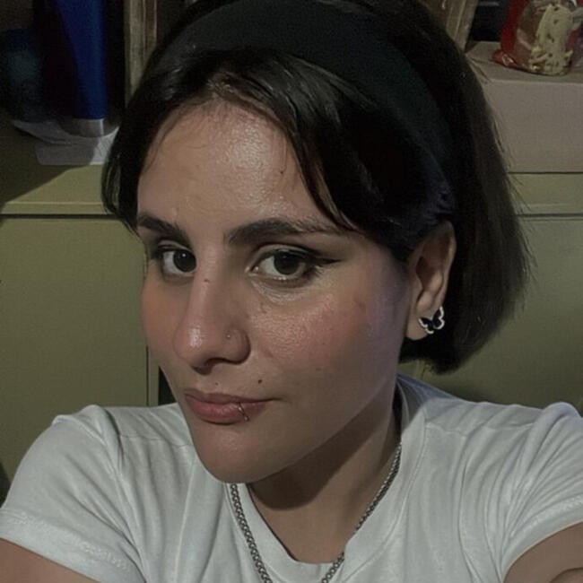 Niñera en Almirante Brown: Abril