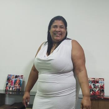 Babysitter in Volta Redonda: Marta