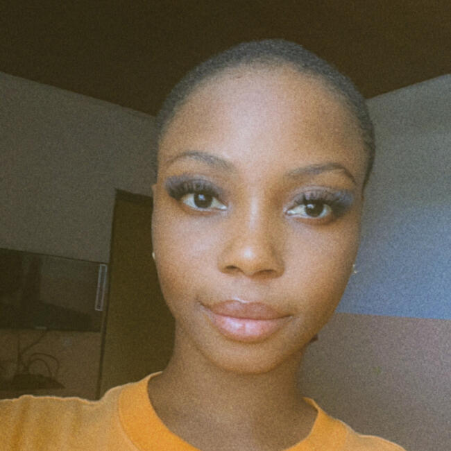 Babysitter in Abidjan: Divine