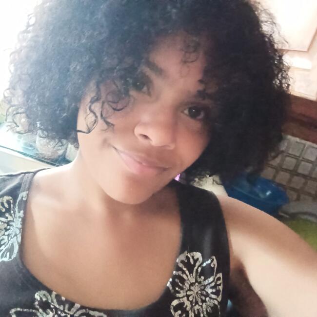 Babysitter in Berwyn: Maya