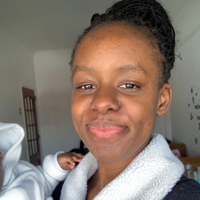 Trabalho de babysitting em Sintra: Ester