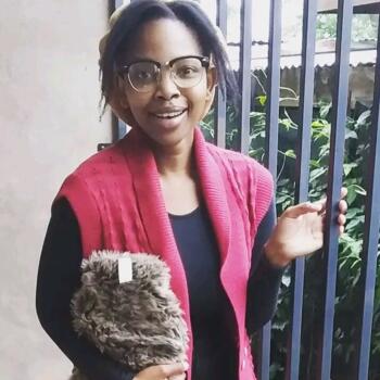 Babysitter Mthatha: Mamela