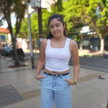 Niñera en Posadas: Yamila