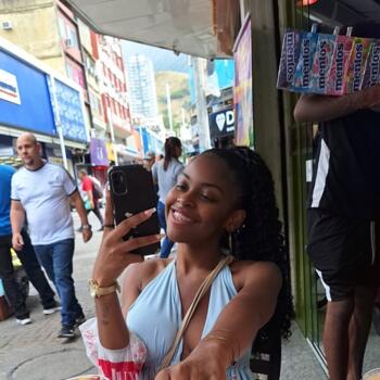 Babá em Duque de Caxias: Cassiane