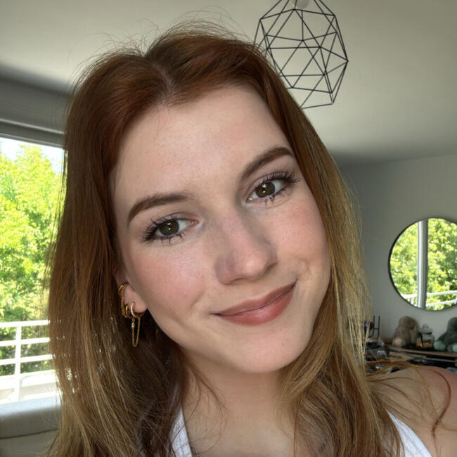 Babysitter in Amiens: Mélanie