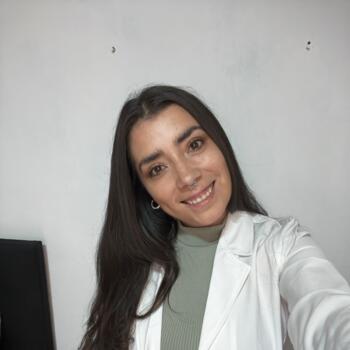 Babysitter in Concepción: Javiera Mena Escobar