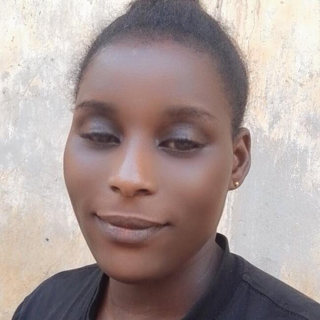 Babysitter in Benin City: Precious