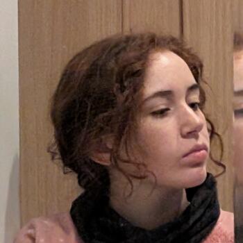 Babysitter στην περιοχή Γλυφάδα: Dea