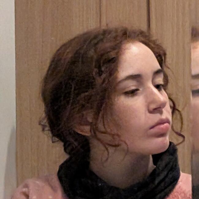 Babysitter στην περιοχή Γλυφάδα: Dea