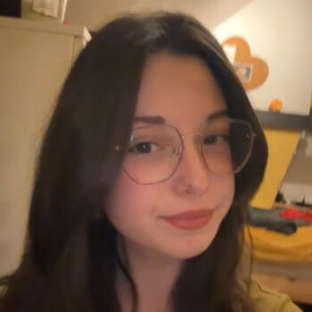 Babysitter in Lille: Lya