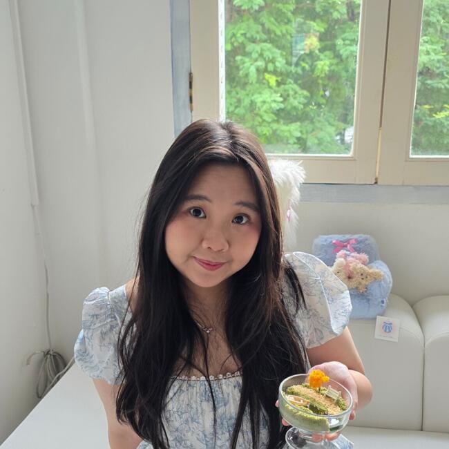 Babysitter in Singapore Island: BRANDA