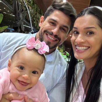 Emprego de babá em Macaé: emprego de babá Laryssa