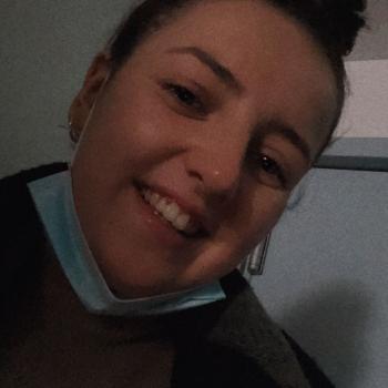 Baby-sitter in Vannes: Laura