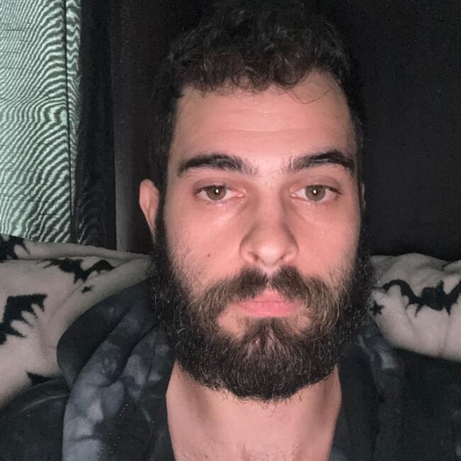 Babysitting job in Fort Erie: Mac