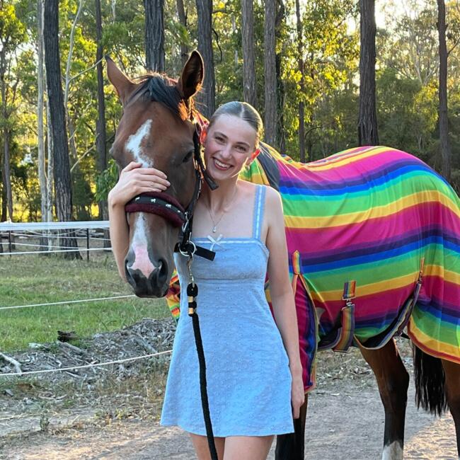 Babysitter in Dungog: Lexie