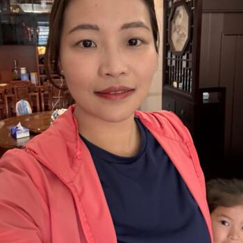 Babysitting job in Canberra: Jinglin