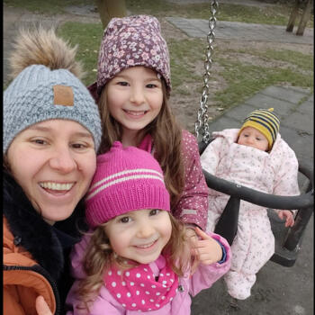 Babysitting job in Zurich: babysitting job Aida