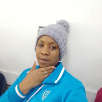 Babysitter in Riyadh: Catherine