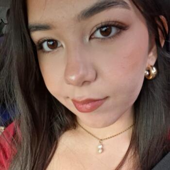 Babysitter in Alajuela: Valeria
