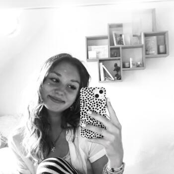 Babysitter in Krems an der Donau: Laura