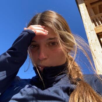 Babysitter in Chastre: Elise