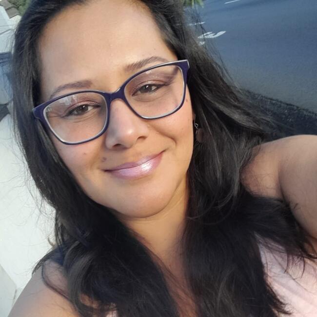 Niñera en San José: Angie