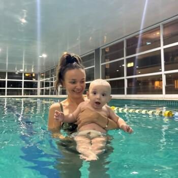 Emprego de babá em Florianópolis: emprego de babá Olga