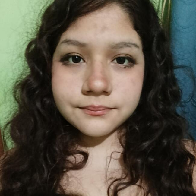 Niñera en Trujillo: Génesis Alexandra