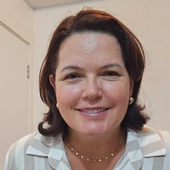 Babysitter São José do Rio Preto: Neiva