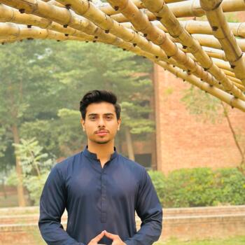 Nanny job in Talwandi Rahwali: babysitting job Shafqat