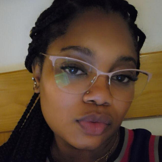 Job de garde d'enfants à Barrie: Abigail