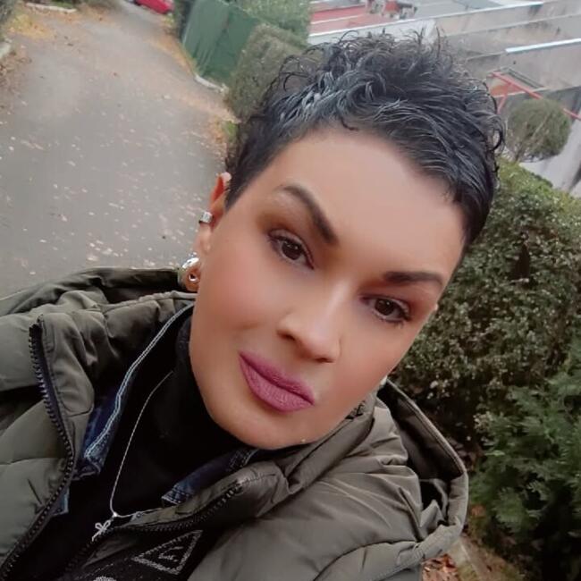 Bebisiterka u Градска општина Вождовац: Dijana