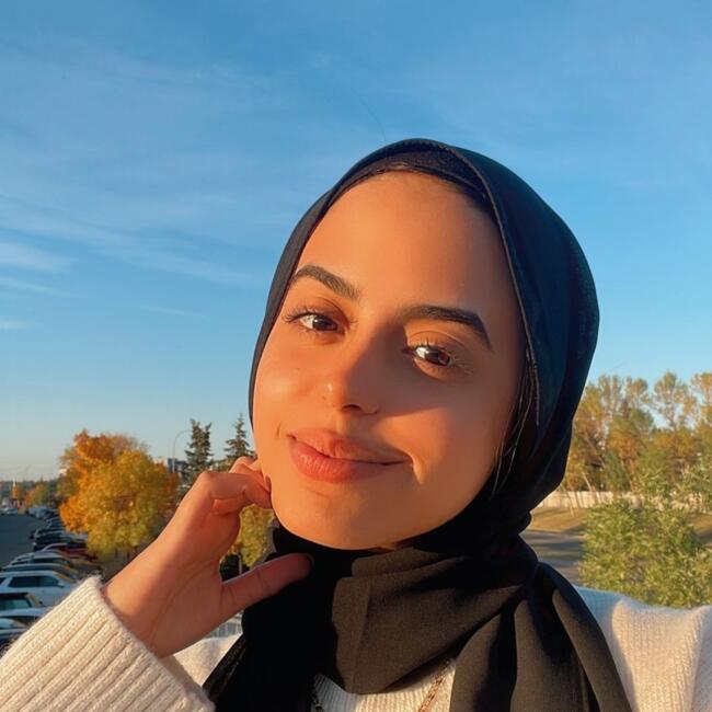 Babysitter in Calgary: Zeina