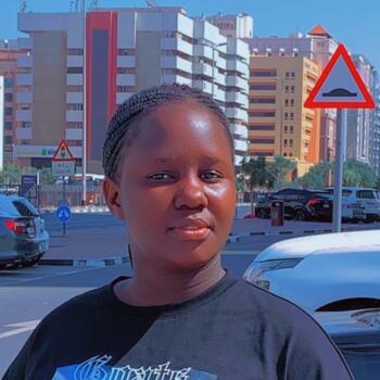 Nanny in Dubai: Nusula